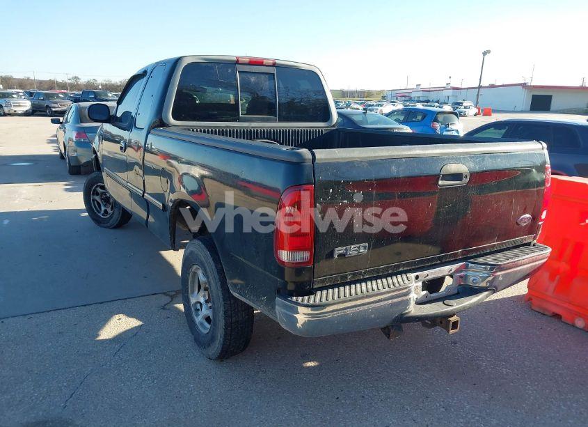 Photo 3 of 1998 Ford F-150 LARIAT/STANDARD/XL/XLT (VIN 1FTZX1763WKB13439)