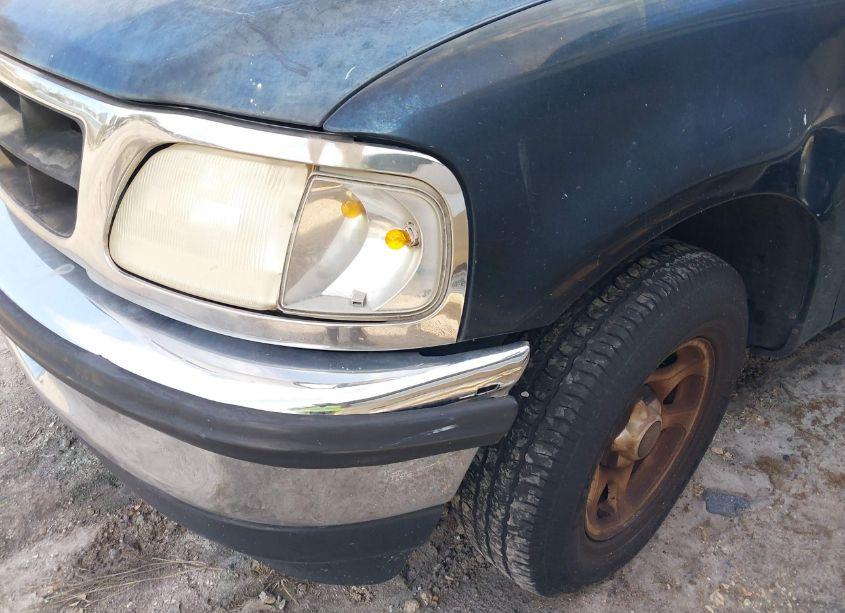 Photo 14 of 1998 Ford F-150 LARIAT/STANDARD/XL/XLT (VIN 1FTZX1763WNA29930)