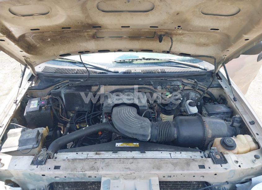 Photo 10 of 1998 Ford F-150 LARIAT/STANDARD/XL/XLT (VIN 1FTZX1764WNB11214)