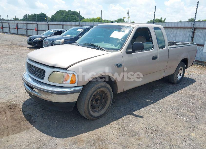 Photo 2 of 1998 Ford F-150 LARIAT/STANDARD/XL/XLT (VIN 1FTZX1764WNB11214)