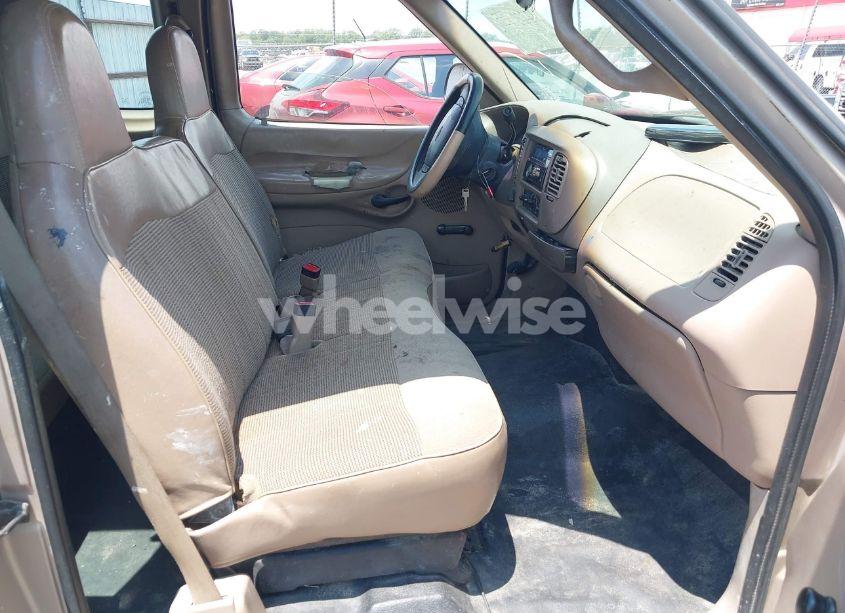 Photo 5 of 1998 Ford F-150 LARIAT/STANDARD/XL/XLT (VIN 1FTZX1764WNB11214)