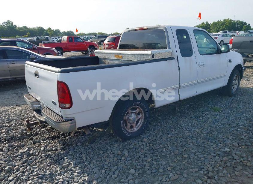 Photo 4 of 1998 Ford F-150 LARIAT/STANDARD/XL/XLT (VIN 1FTZX1764WNB15831)