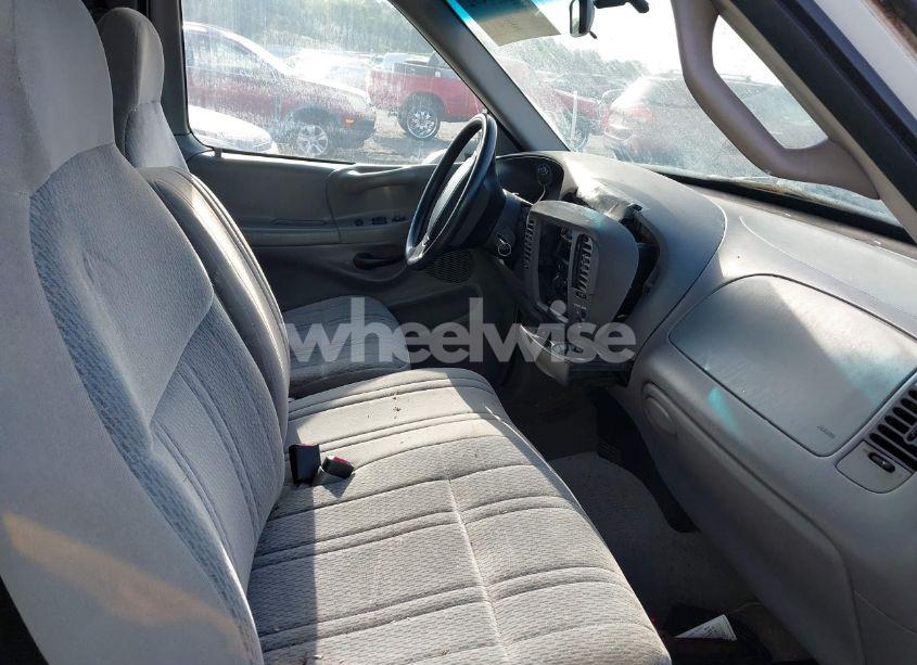 Photo 5 of 1998 Ford F-150 LARIAT/STANDARD/XL/XLT (VIN 1FTZX1764WNB15831)