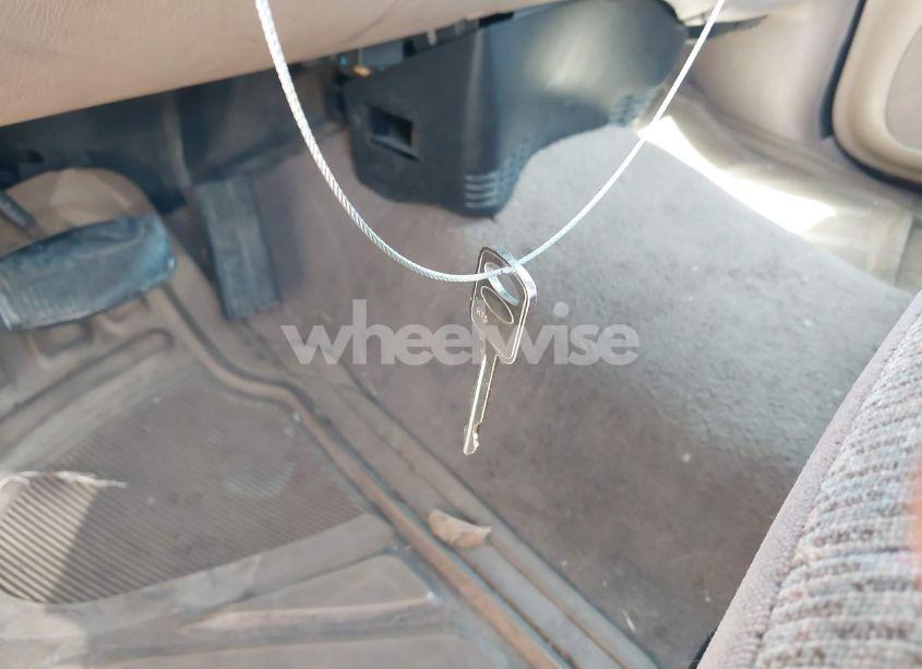 Photo 11 of 1998 Ford F-150 LARIAT/STANDARD/XL/XLT (VIN 1FTZX1766WKA52989)