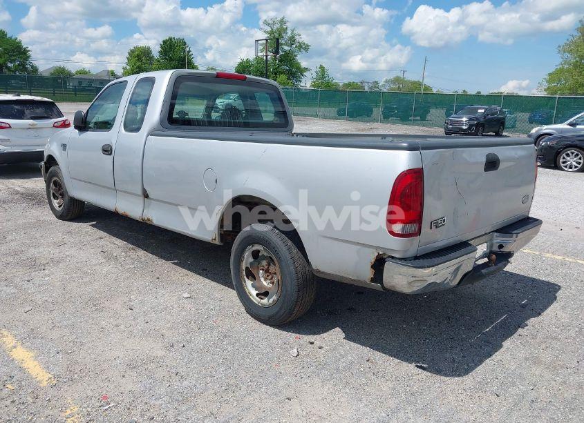 Photo 3 of 1998 Ford F-150 LARIAT/STANDARD/XL/XLT (VIN 1FTZX1767WNB79135)