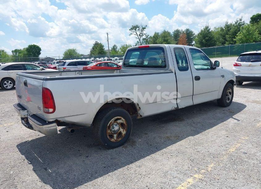 Photo 4 of 1998 Ford F-150 LARIAT/STANDARD/XL/XLT (VIN 1FTZX1767WNB79135)