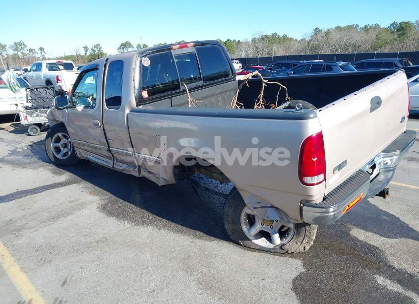 Photo 3 of 1998 Ford F-150 LARIAT/STANDARD/XL/XLT (VIN 1FTZX1768WKB96687)