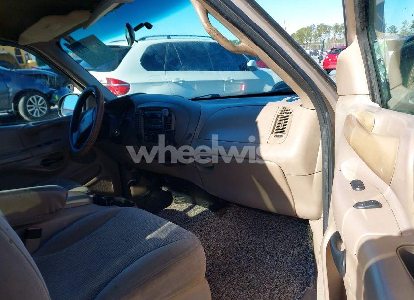 Photo 5 of 1998 Ford F-150 LARIAT/STANDARD/XL/XLT (VIN 1FTZX1768WKB96687)