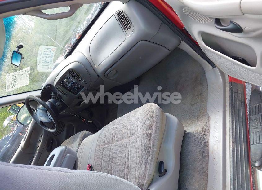 Photo 5 of 1998 Ford F-150 LARIAT/STANDARD/XL/XLT (VIN 1FTZX1768WNB10115)