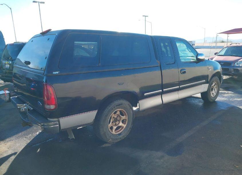 Photo 4 of 1998 Ford F-150 LARIAT/STANDARD/XL/XLT (VIN 1FTZX1769WKA39136)