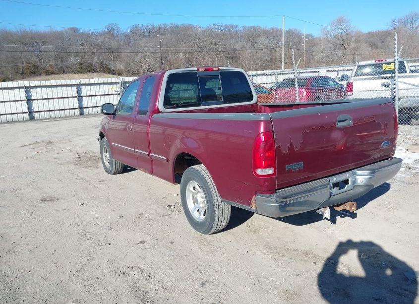 Photo 3 of 1998 Ford F-150 LARIAT/STANDARD/XL/XLT (VIN 1FTZX176XWKB33333)