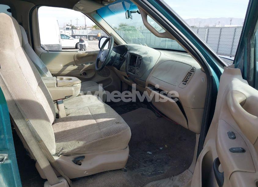 Photo 5 of 1998 Ford F-150 LARIAT/STANDARD/XL/XLT (VIN 1FTZX17W2WKB43922)