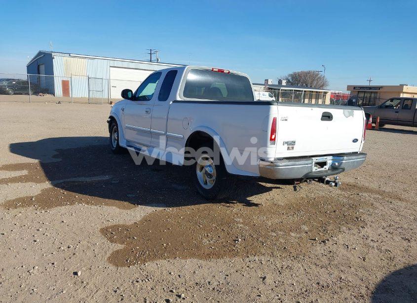 Photo 3 of 1998 Ford F-150 LARIAT/STANDARD/XL/XLT (VIN 1FTZX17W3WKB43668)
