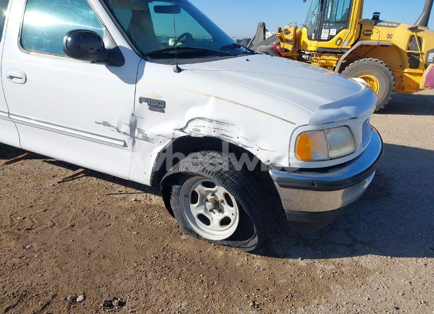 Photo 6 of 1998 Ford F-150 LARIAT/STANDARD/XL/XLT (VIN 1FTZX17W3WKB43668)