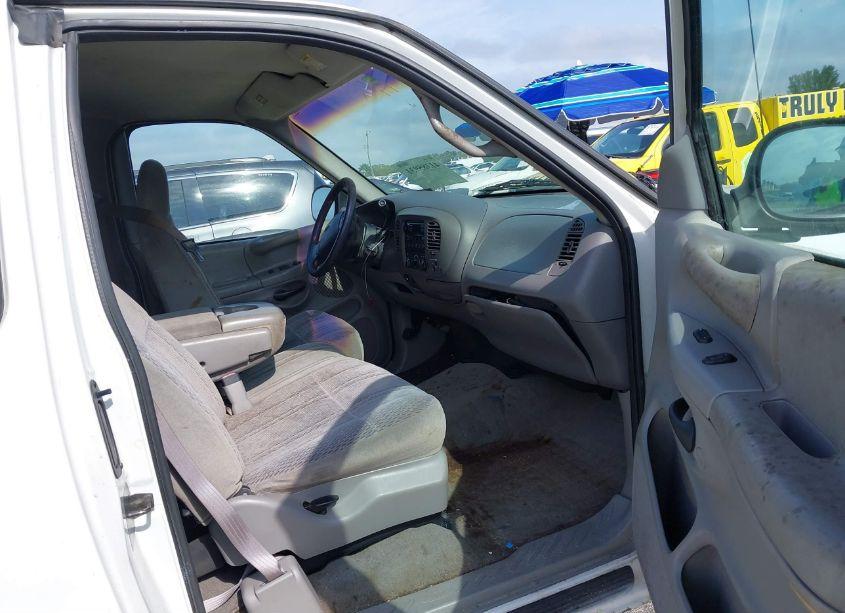 Photo 5 of 1998 Ford F-150 LARIAT/STANDARD/XL/XLT (VIN 1FTZX17W5WNC34844)