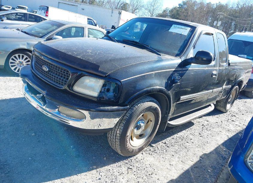 Photo 2 of 1998 Ford F-150 LARIAT/STANDARD/XL/XLT (VIN 1FTZX17W8WNB61095)