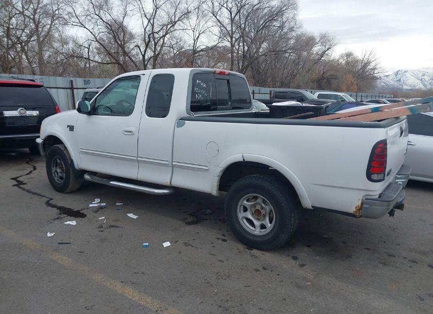 Photo 3 of 1998 Ford F-150 LARIAT/STANDARD/XL/XLT (VIN 1FTZX18W0WKA32431)