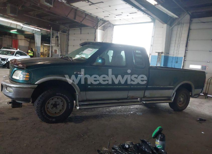 Photo 14 of 1998 Ford F150 (VIN 1FTZX18W0WNB10429)