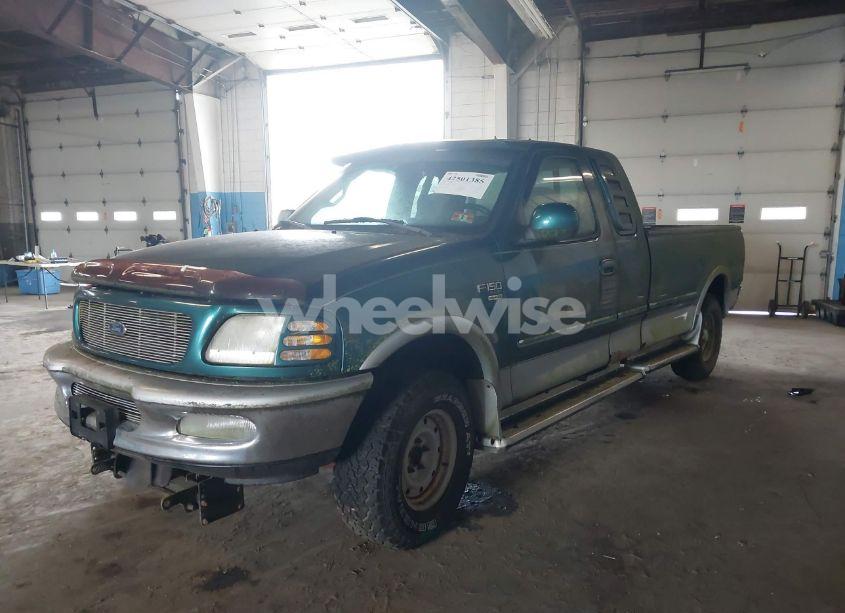 Photo 6 of 1998 Ford F150 (VIN 1FTZX18W0WNB10429)
