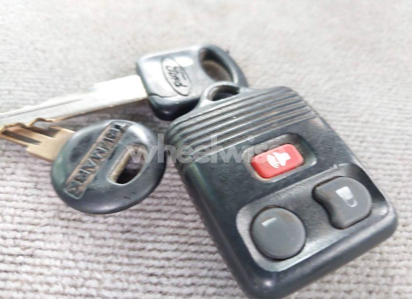 Photo 11 of 1998 Ford F-150 LARIAT/STANDARD/XL/XLT (VIN 1FTZX18W2WNB46784)