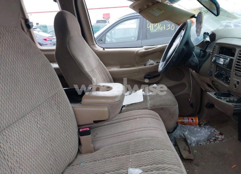 Photo 5 of 1998 Ford F-150 LARIAT/STANDARD/XL/XLT (VIN 1FTZX18W4WNB04665)