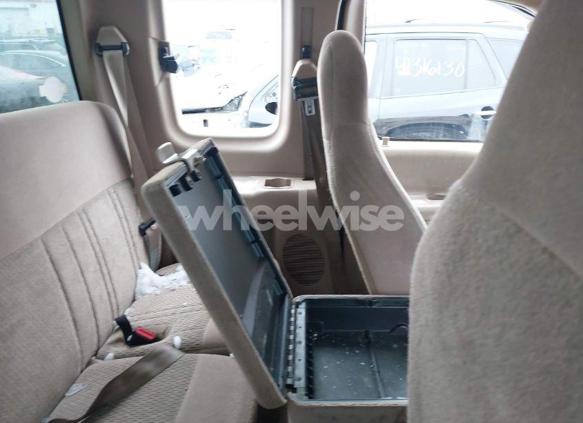 Photo 8 of 1998 Ford F-150 LARIAT/STANDARD/XL/XLT (VIN 1FTZX18W4WNB04665)