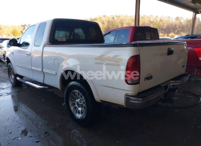 Photo 3 of 1998 Ford F-150 LARIAT/STANDARD/XL/XLT (VIN 1FTZX18W5WNB68293)