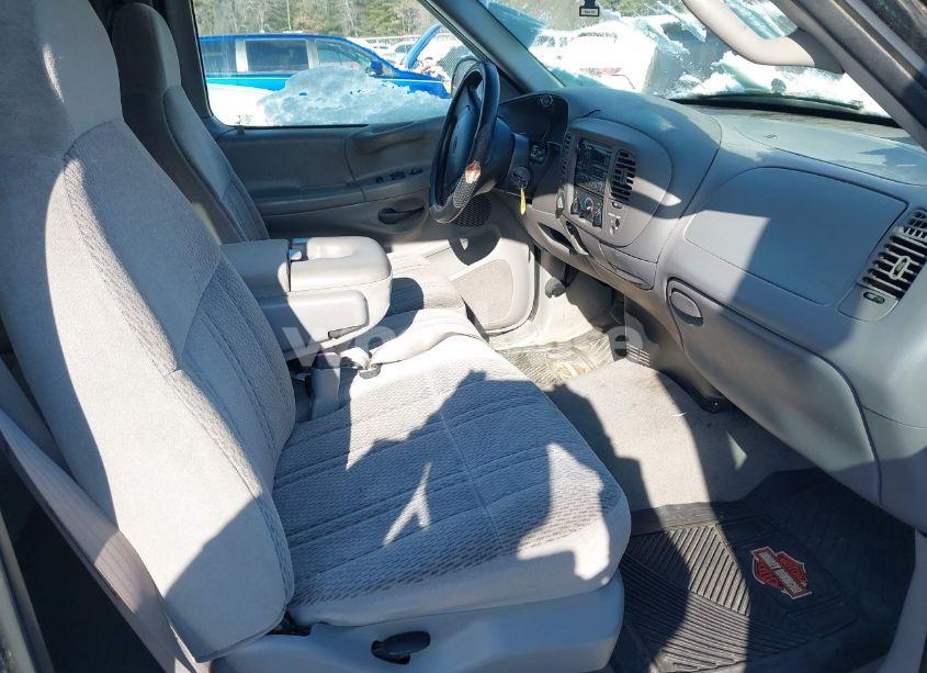 Photo 5 of 1998 Ford F-150 LARIAT/STANDARD/XL/XLT (VIN 1FTZX18W6WNB19121)