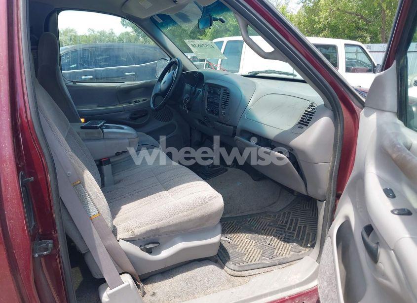 Photo 5 of 1998 Ford F-150 LARIAT/STANDARD/XL/XLT (VIN 1FTZX18W9WKC09638)