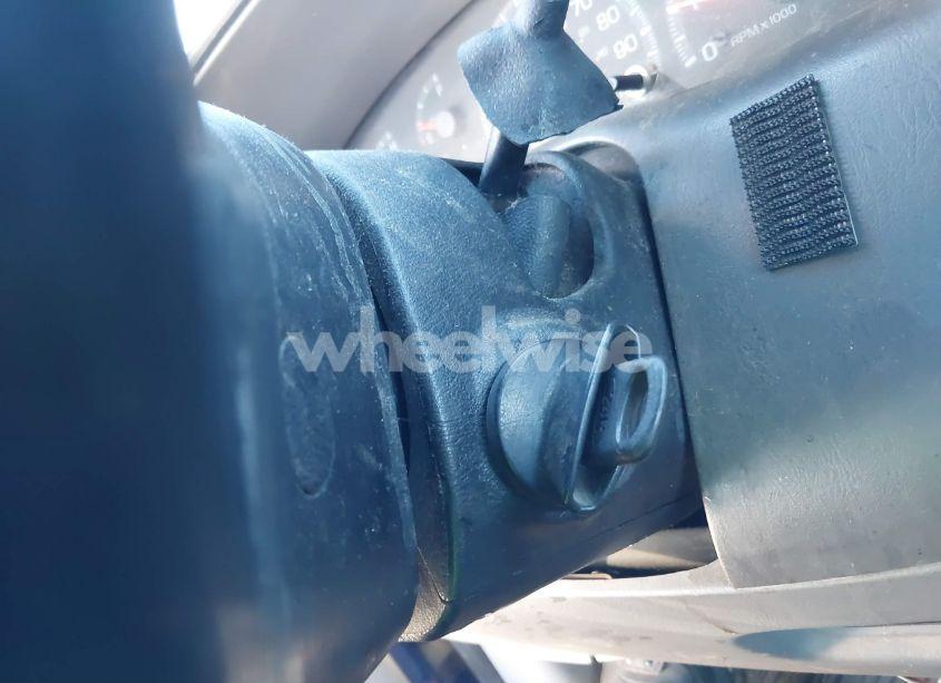 Photo 11 of 1998 Ford F-150 LARIAT/STANDARD/XL/XLT (VIN 1FTZX18WXWNB31384)