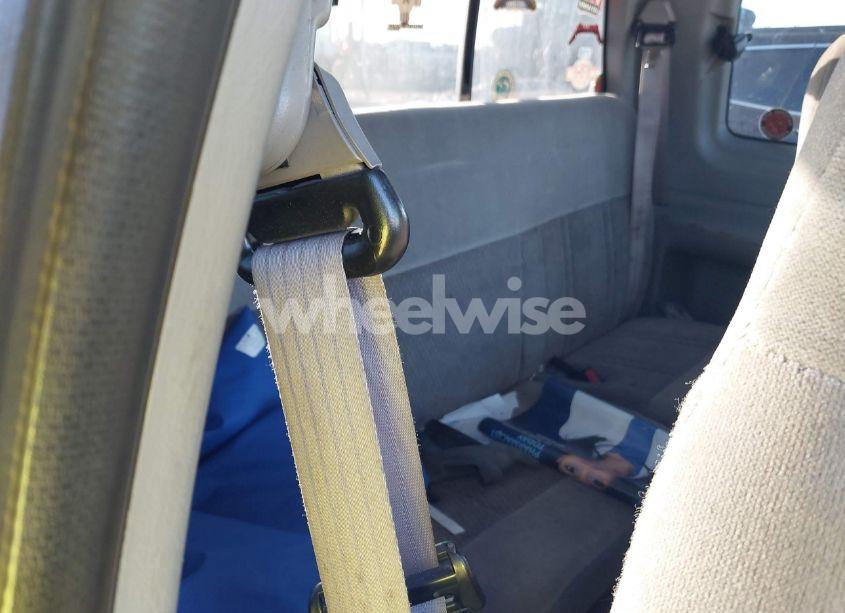 Photo 8 of 1998 Ford F-150 LARIAT/STANDARD/XL/XLT (VIN 1FTZX18WXWNB31384)