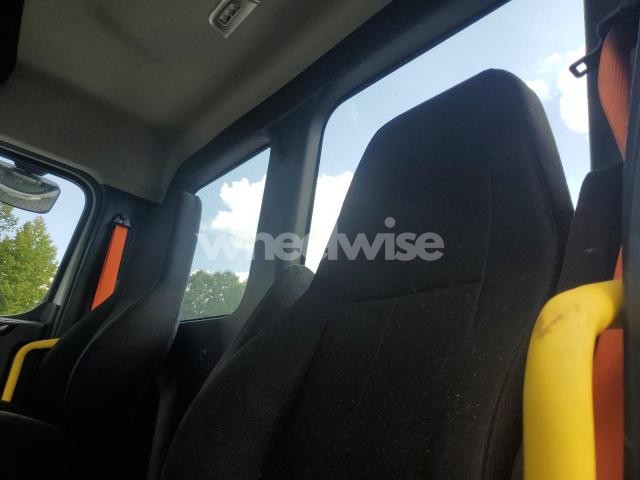 Photo 5 of 2025 FREIGHTLINER CASCADIA 116 SEMI TRUCK (VIN 1FUBHSDV4SLVY6991)