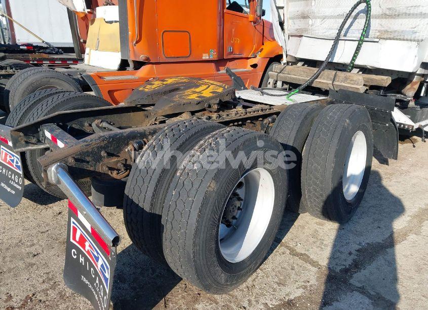 Photo 13 of 2003 Freightliner Columbia COLUMBIA (VIN 1FUJA6CG33LK76083)