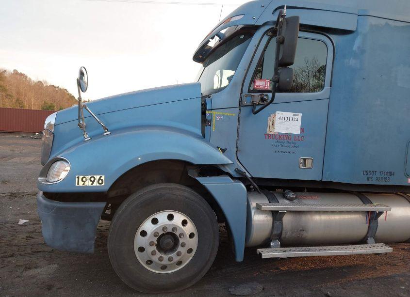 Photo 13 of 2003 Freightliner Columbia COLUMBIA (VIN 1FUJA6CG73LL10848)