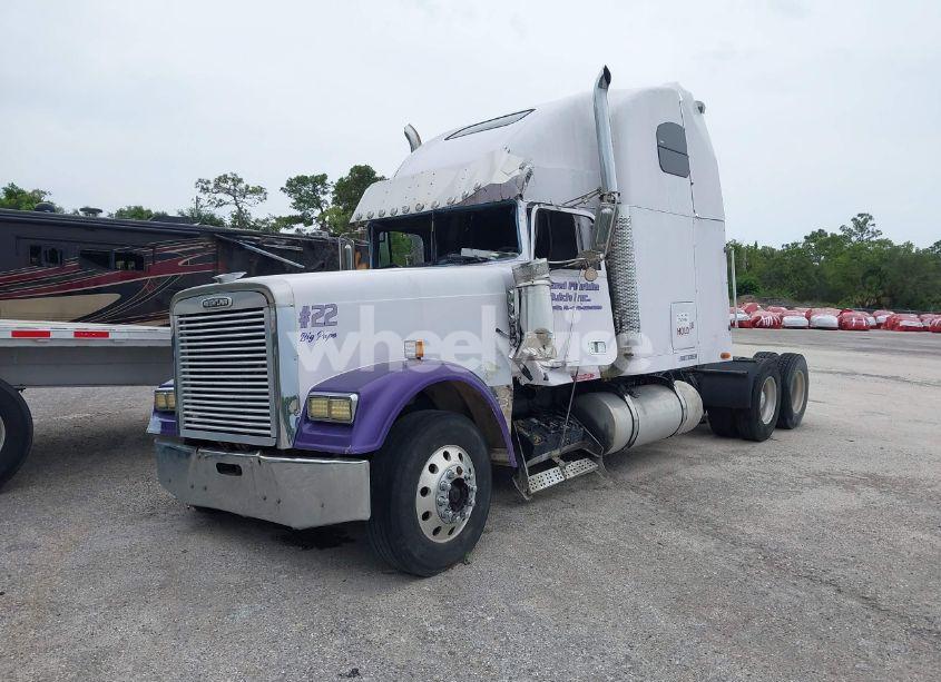 Photo 2 of 2002 Freightliner Conventional FLD120 (VIN 1FUJAHCG42PG29064)