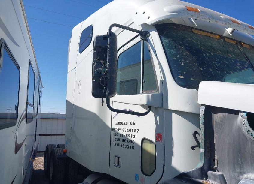 Photo 13 of 2008 Freightliner Conventional ST120 (VIN 1FUJBBCK68LAB6261)