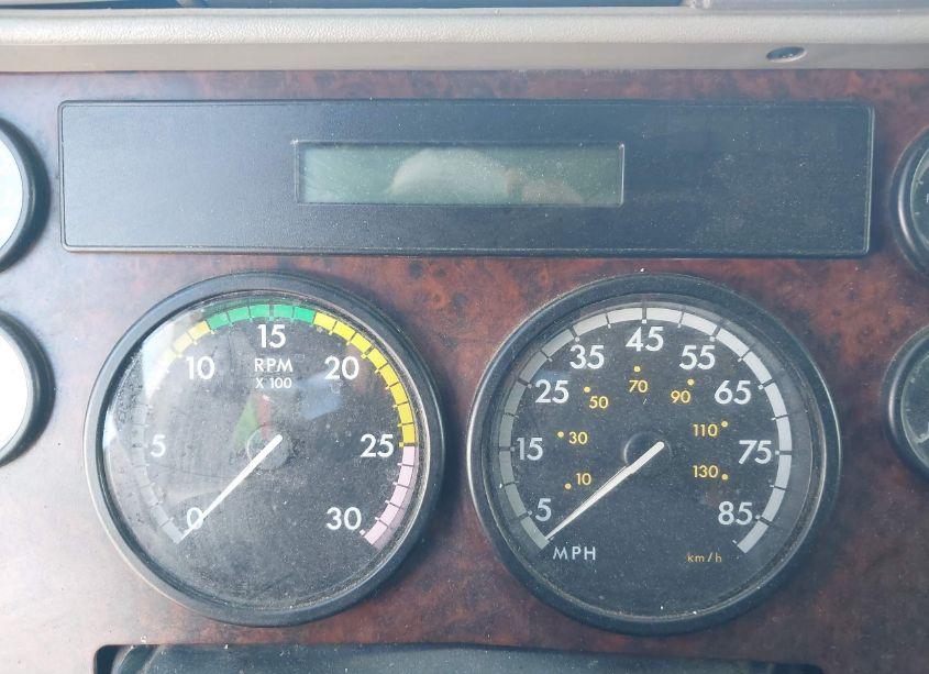 Photo 5 of 2008 Freightliner Conventional ST120 (VIN 1FUJBBCK68LAB6261)