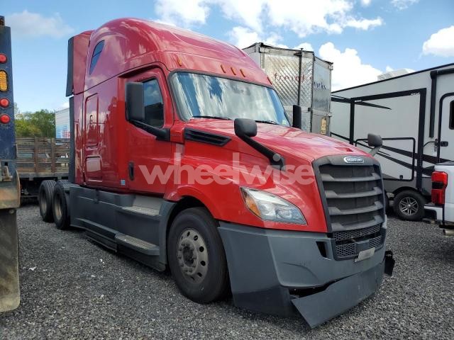 2020 FREIGHTLINER CASCADIA 126 SEMI TRUCK N/A (VIN 1FUJHHDR2LLLJ7083) main photo