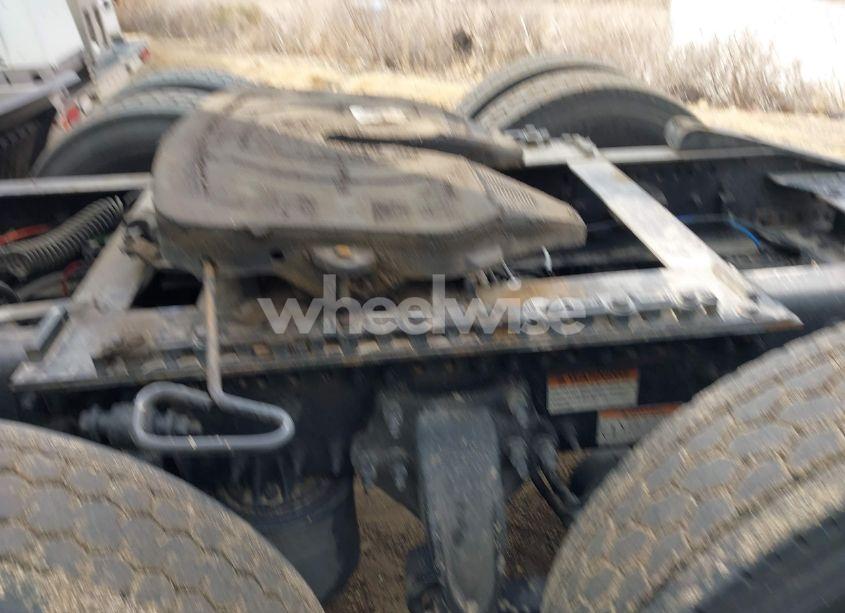 Photo 20 of 2022 Freightliner New CASCADIA 126 (VIN 1FUJHHDR6NLMX0228)