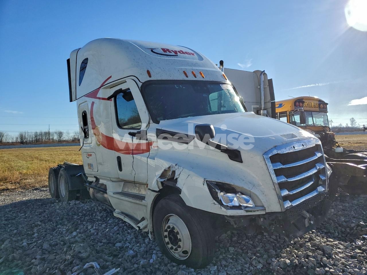 2022 FREIGHTLINER CASCADIA 126 SEMI TRUCK (VIN 1FUJHHDR9NLNA3394) main photo