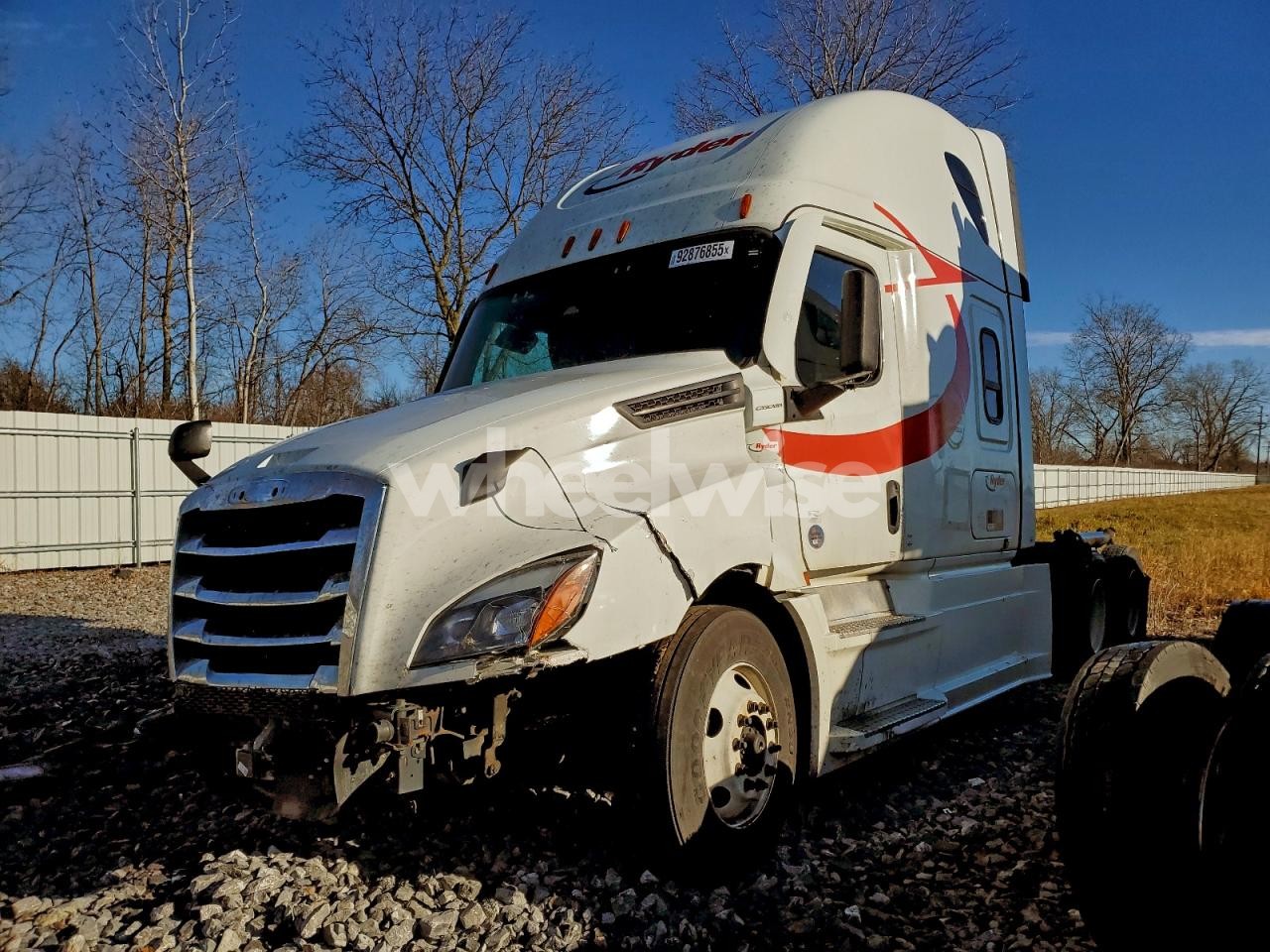 Photo 2 of 2022 FREIGHTLINER CASCADIA 126 SEMI TRUCK (VIN 1FUJHHDR9NLNA3394)