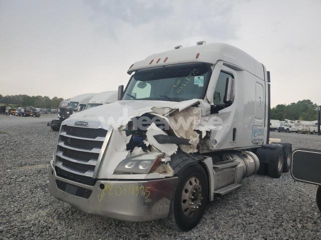 2021 FREIGHTLINER CASCADIA 126 SEMI TRUCK (VIN 1FUJHHDV7MLMC8657) main photo