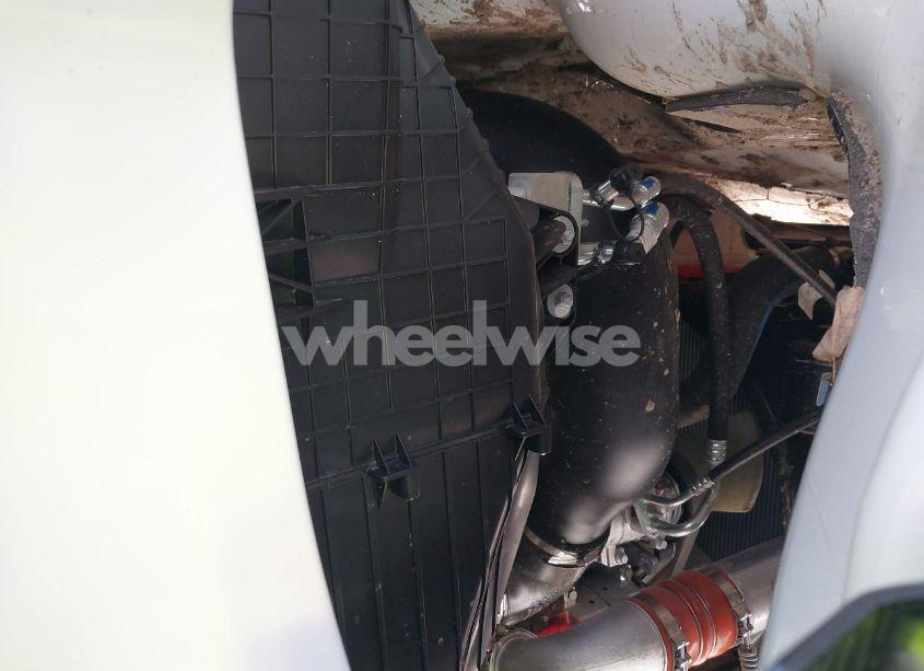 Photo 9 of 2025 Freightliner Cascadia 126 (VIN 1FUJHLDV0SLWE7671)