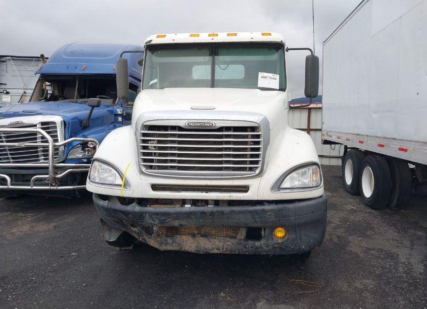 Photo 15 of 2007 Freightliner Columbia COLUMBIA (VIN 1FUNA6CK27PY67882)
