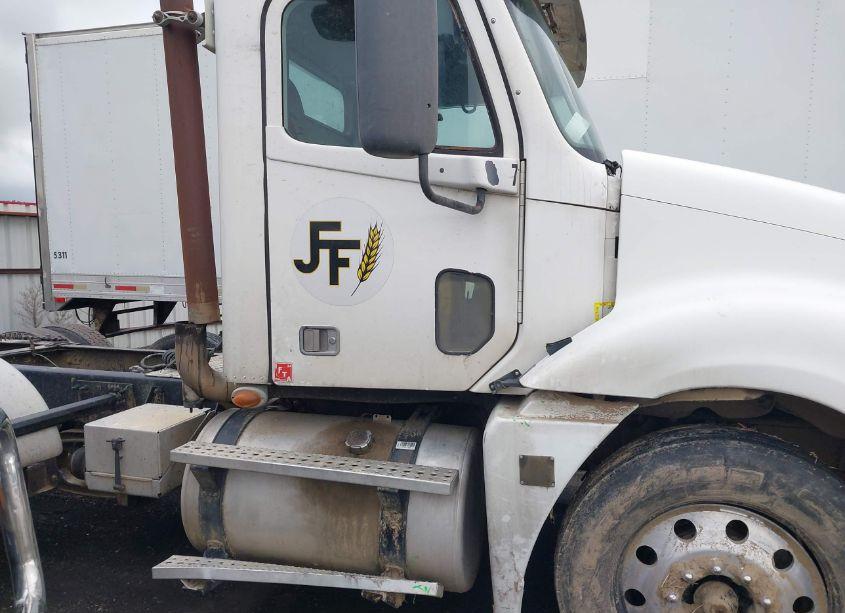 Photo 16 of 2007 Freightliner Columbia COLUMBIA (VIN 1FUNA6CK27PY67882)