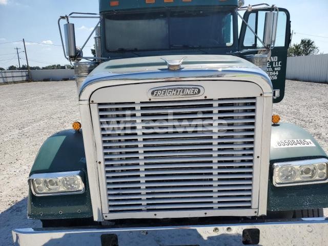 Photo 5 of 2001 FREIGHTLINER CONVENTION SEMI TRUCK (VIN 1FUPUSZB41LF98656)