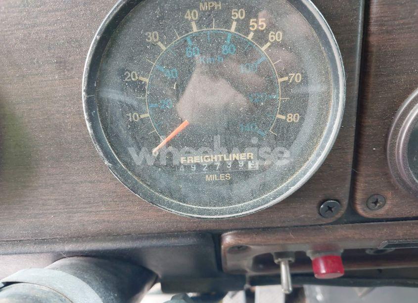 Photo 5 of 1984 Freightliner Conventional FLC (VIN 1FUPYDYBXEH231929)