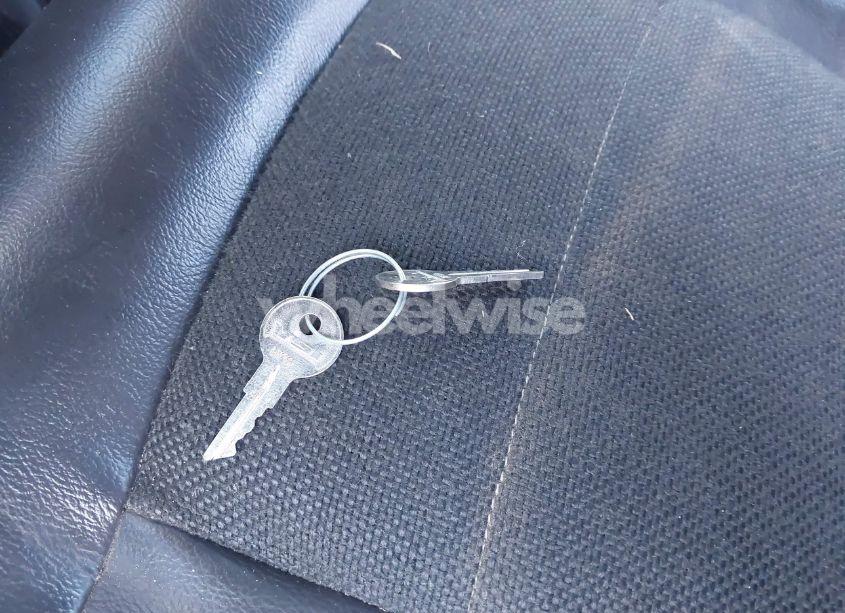 Photo 10 of 1995 Freightliner Conventional FLD120 (VIN 1FUWDCXA7SH587941)