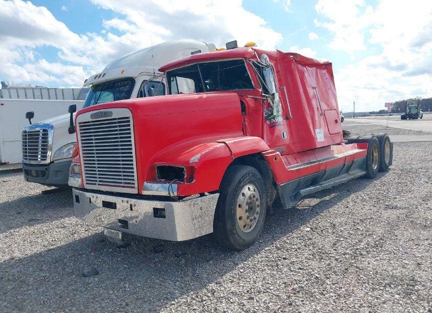 Photo 2 of 1995 Freightliner Conventional FLD120 (VIN 1FUYDDYB7SP640777)