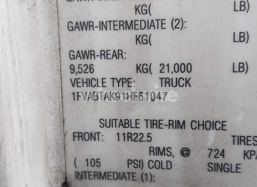 Photo 8 of 2001 Freightliner Fl70 FL70 (VIN 1FVABTAK91HF61047)